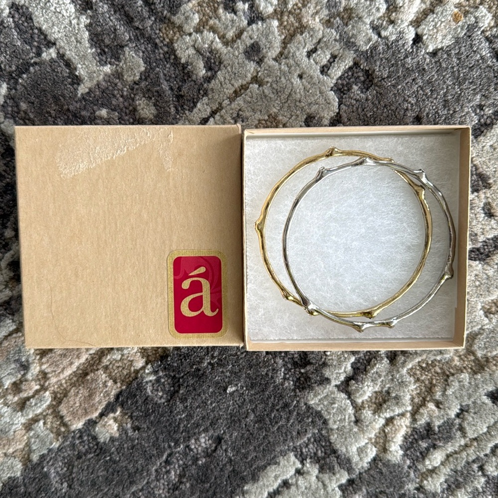 Set of Bracelets (Gold/Silver)